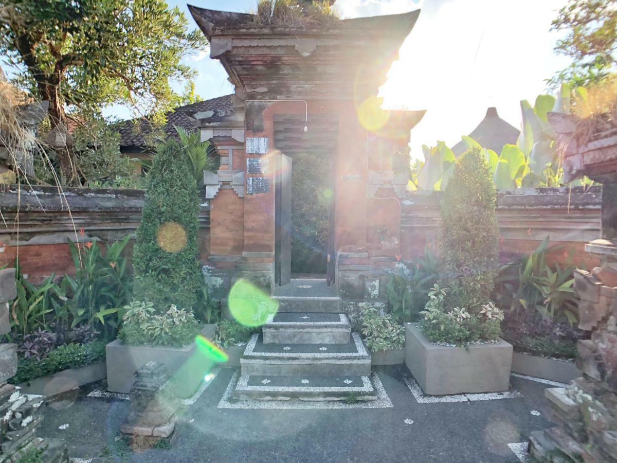 Uma Dewi Guest House Ubud Buitenkant foto